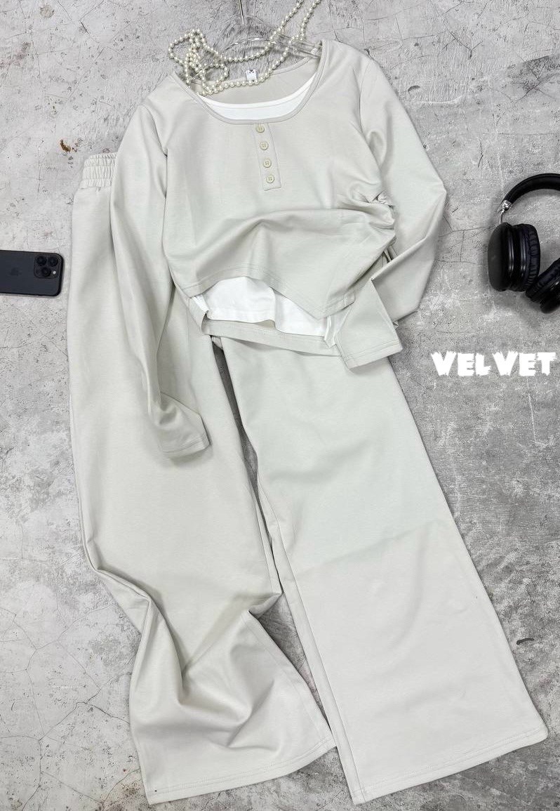 брючный костюм,костюм женский,костюм бежевый,спортивный велюровый костюм,костюм трикотажный