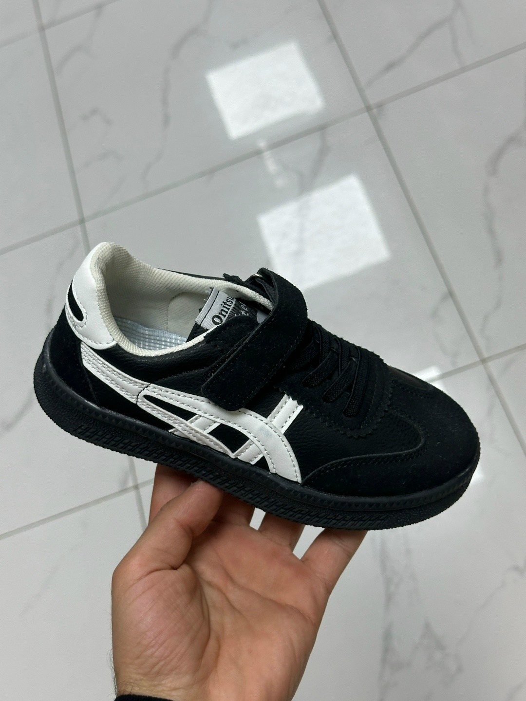 ,детские кроссовки,кроссовки мальчику,спортивная ,повседневные кроссовки