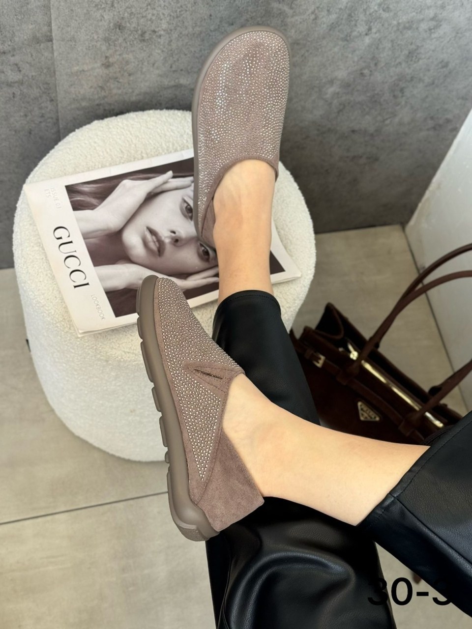 , женская,лоферы женские блестящие,слипоны женские,слипоны со стразами