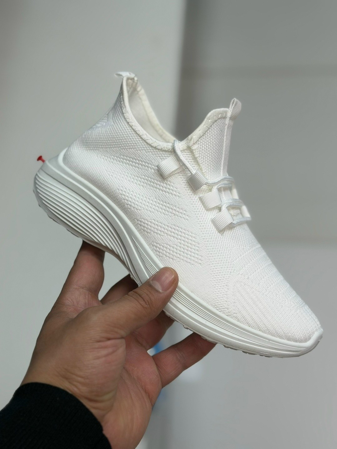 ,женские кроссовки,кроссовки летни,белые кроссовки,удобные кроссовки