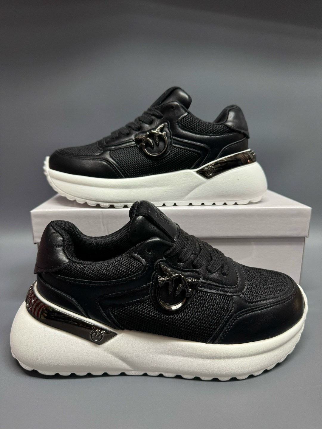 ,кроссовки женскиe,кроссовки кожаные на высокой подошве pinko,черные кроссовки,кроссовки pinko