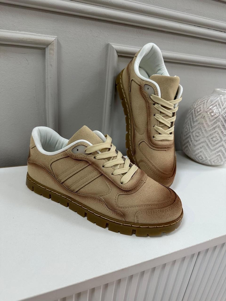 кроссовки женскиe,,замшевые кроссовки,бежевые кроссовки,повседневные кроссовки