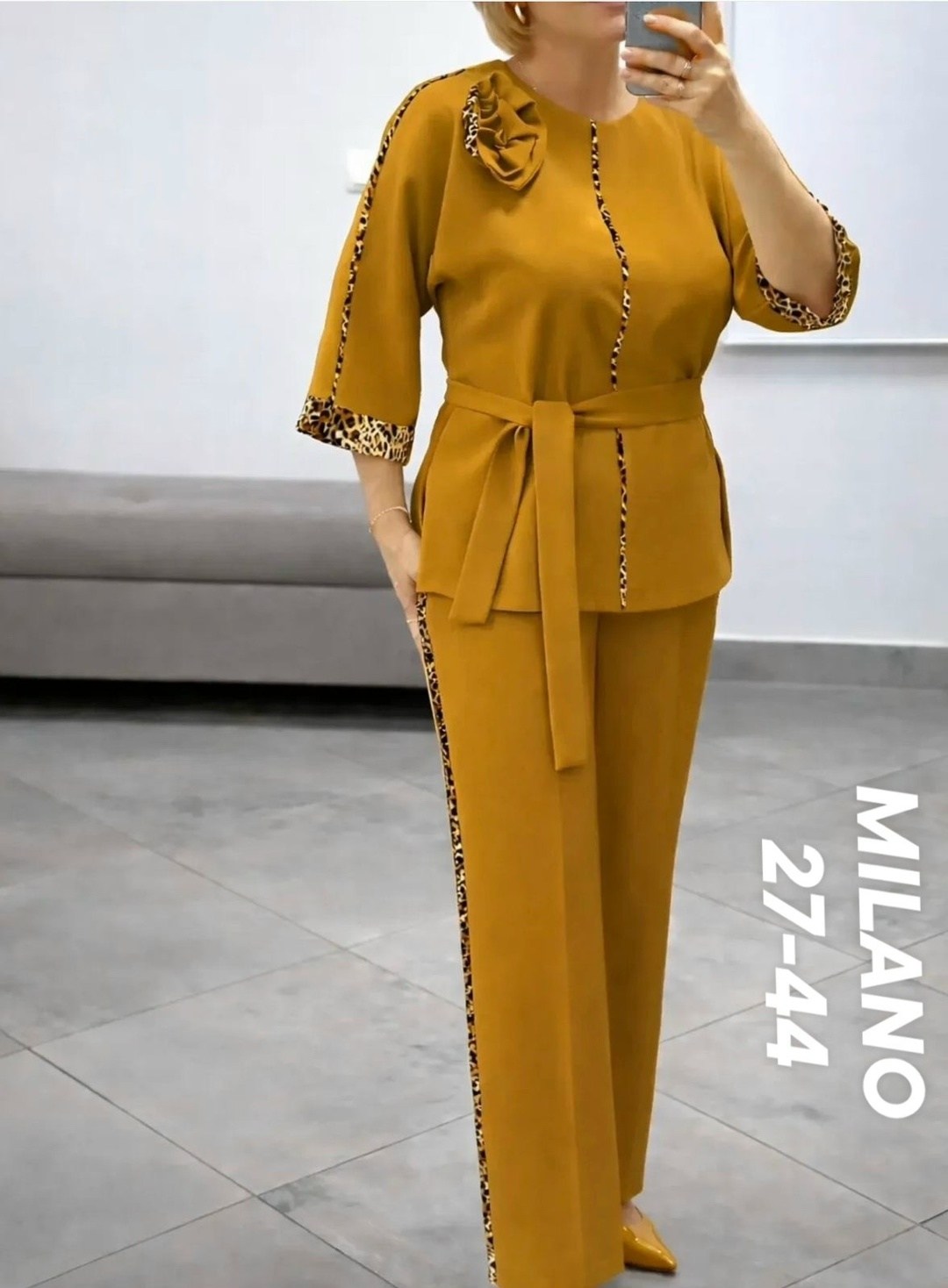 костюм женский,бежевый брючный костюм,костюм брючный женский,брючной костюм,костюм с брюками