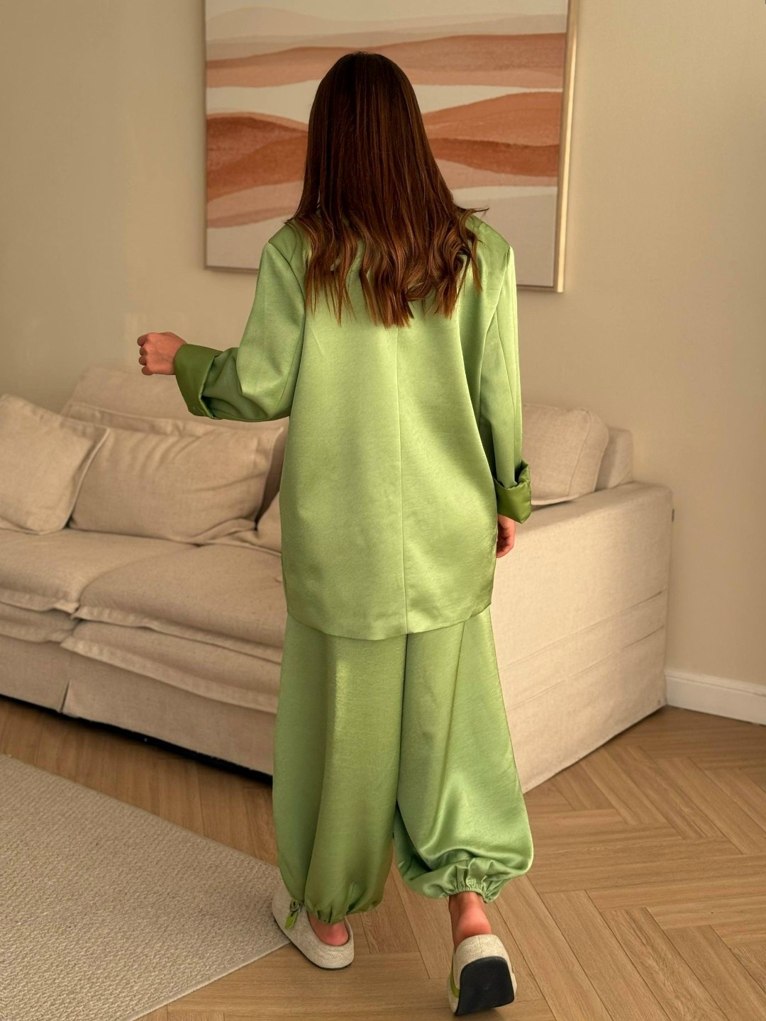атласный костюм,шелковый костюм в пижамном стиле женский брючный,шелковый костюм в пижамном стиле,костюм брючный женский,костюм женский