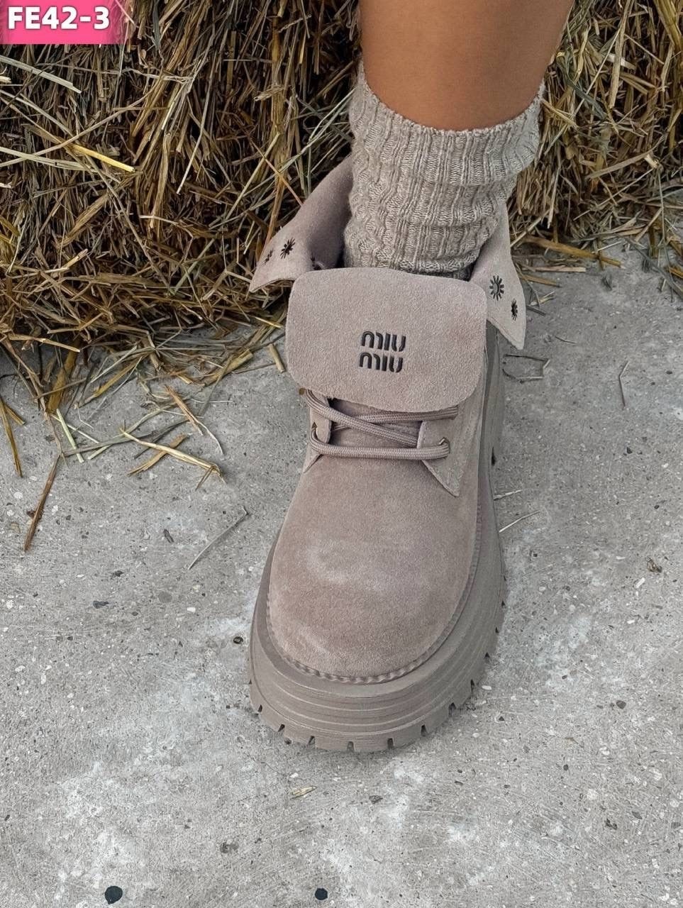 ботинки замшевые miu miu,,ботинки miu miu,ботинки,ботинки замш