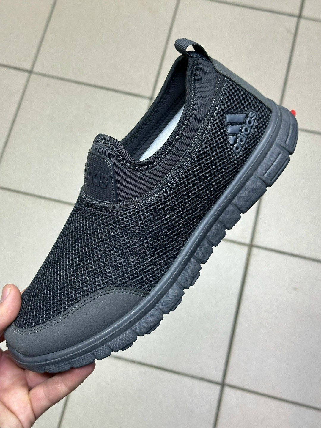 ,мужская ,мужские кроссовки,спортивная ,кроссовки