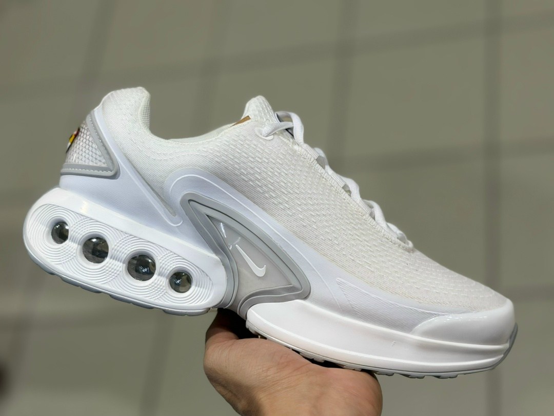 кроссовки nike air max dn white metallic silver,кроссовки nike air max dn,кроссовки,женские кроссовки nike air max,кроссовки nike air max dn "all white"