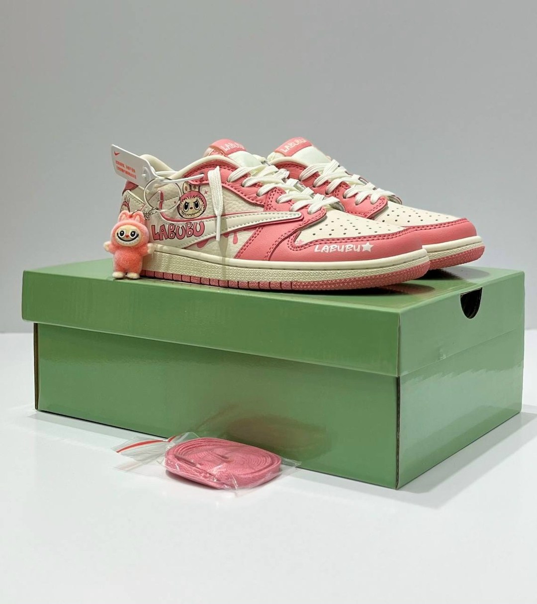 nike air jordan 1 low travis scott,air jordan 1 low travis scott,кроссовки nike air jordan 1 low travis scott,кроссовки nike air jordan 1 low,кроссовки nike air jordan 1 low x travis scott x labubu