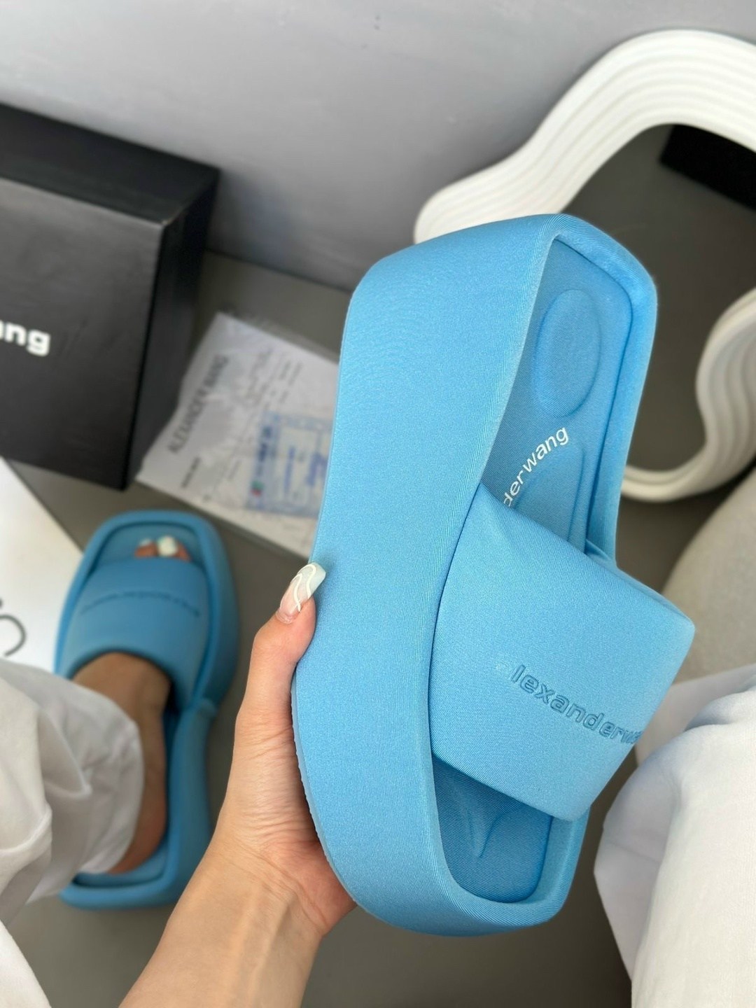 шлепки alexander wang,,шлепанцы женские,шлепки женские,alexander wang шлепки 2026
