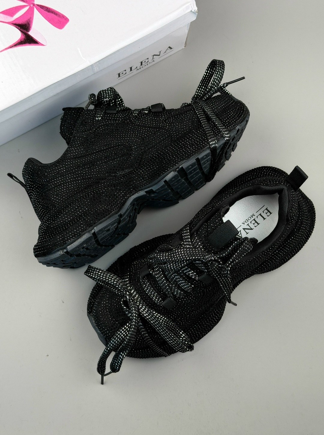 ,женские кроссовки,кроссовки balenciaga женские,черные кроссовки женские,черные кроссовки