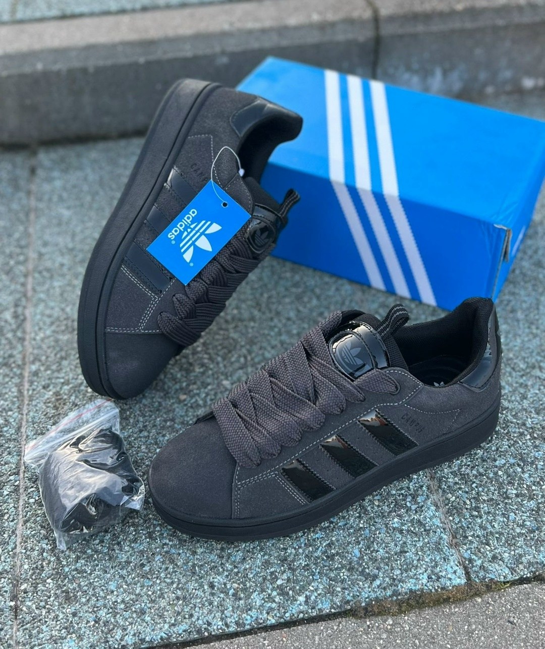 кроссовки adidas campus,кроссовки кампус 00-х adidas черный,кроссовки adidas,,низкие замшевые кроссовки campus 00s с фирменными полосками adidas, черный