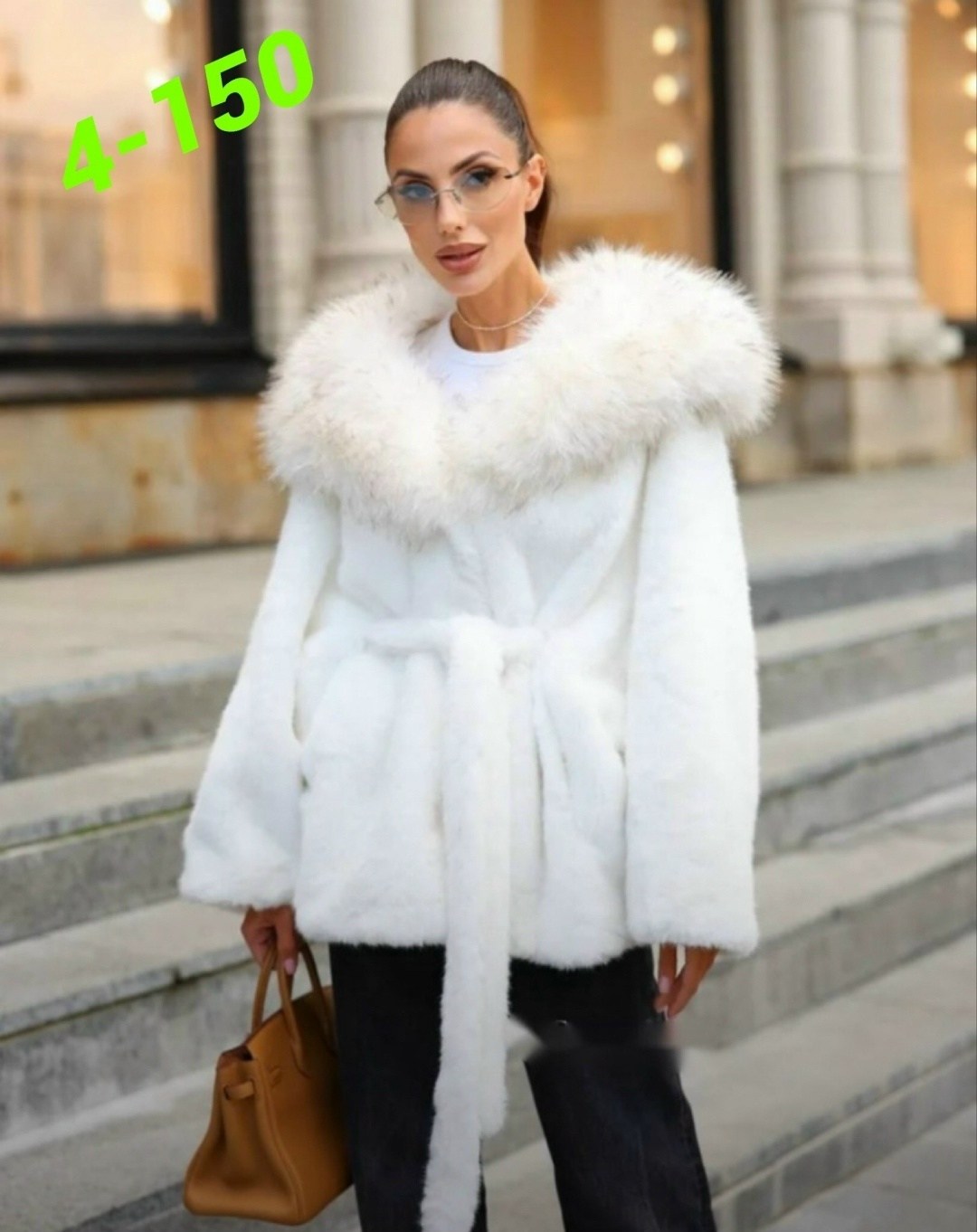 белая норковая шуба с капюшоном,белая норковая шуба,белая норковая шуба с капюшоном из рыси,белая шуба,белый полушубок