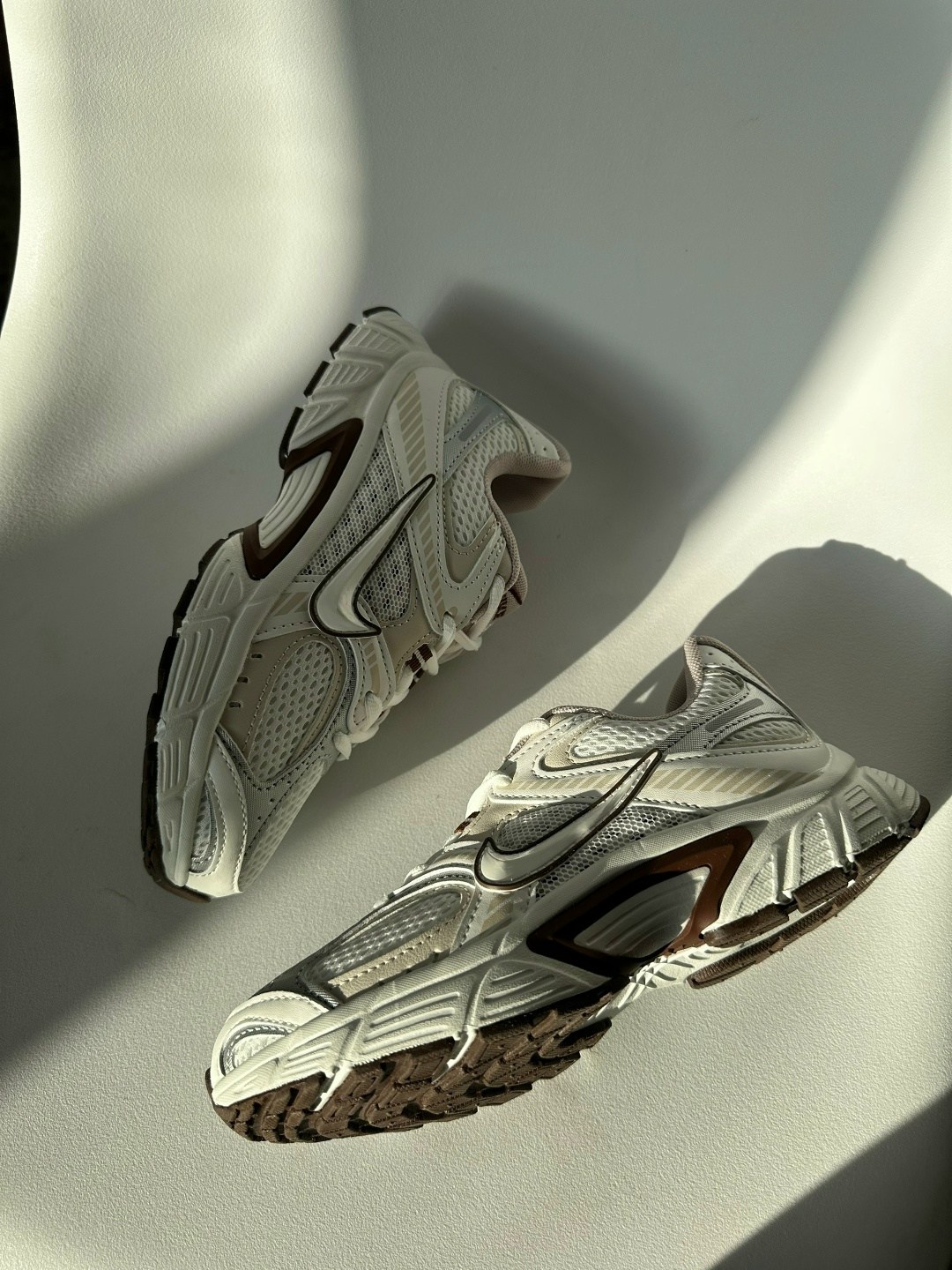 кроссовки nike,женские кроссовки nike,,найки кроссовки,женские кроссовки