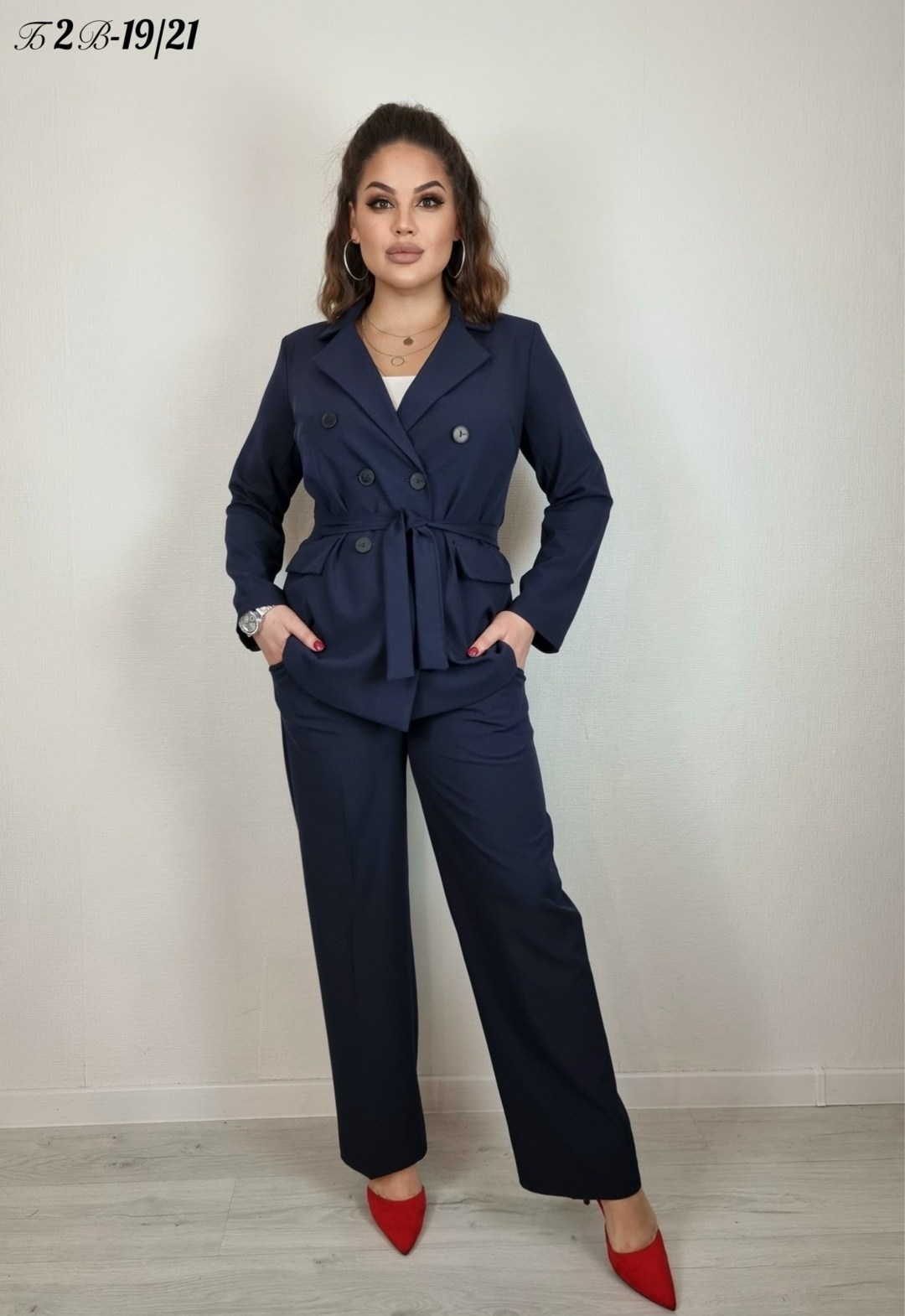 брючный костюм 2041-1 синий,брючный костюм,костюм брючный lakona 11535 синий,брючный костюм anastasia 950 васильковый синий,брючный женский костюм