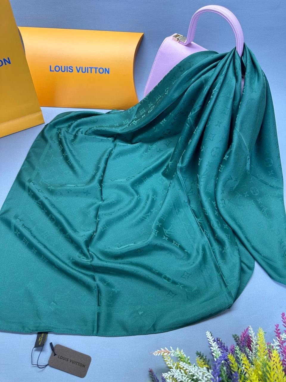 платок louis vuitton,платки шелковые,палантин женский,платок из натурального шелка,брендовый платок louis vuitton