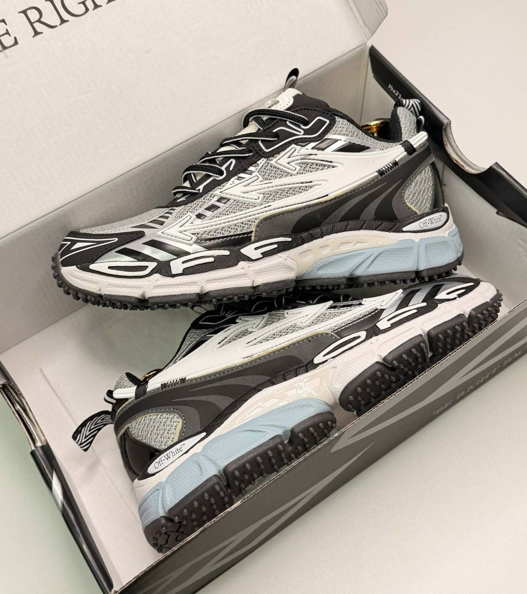 кроссовки off-white be right back,кроссовки off-white,спортивные кроссовки,дизайнерские кроссовки,кроссовки off white be right