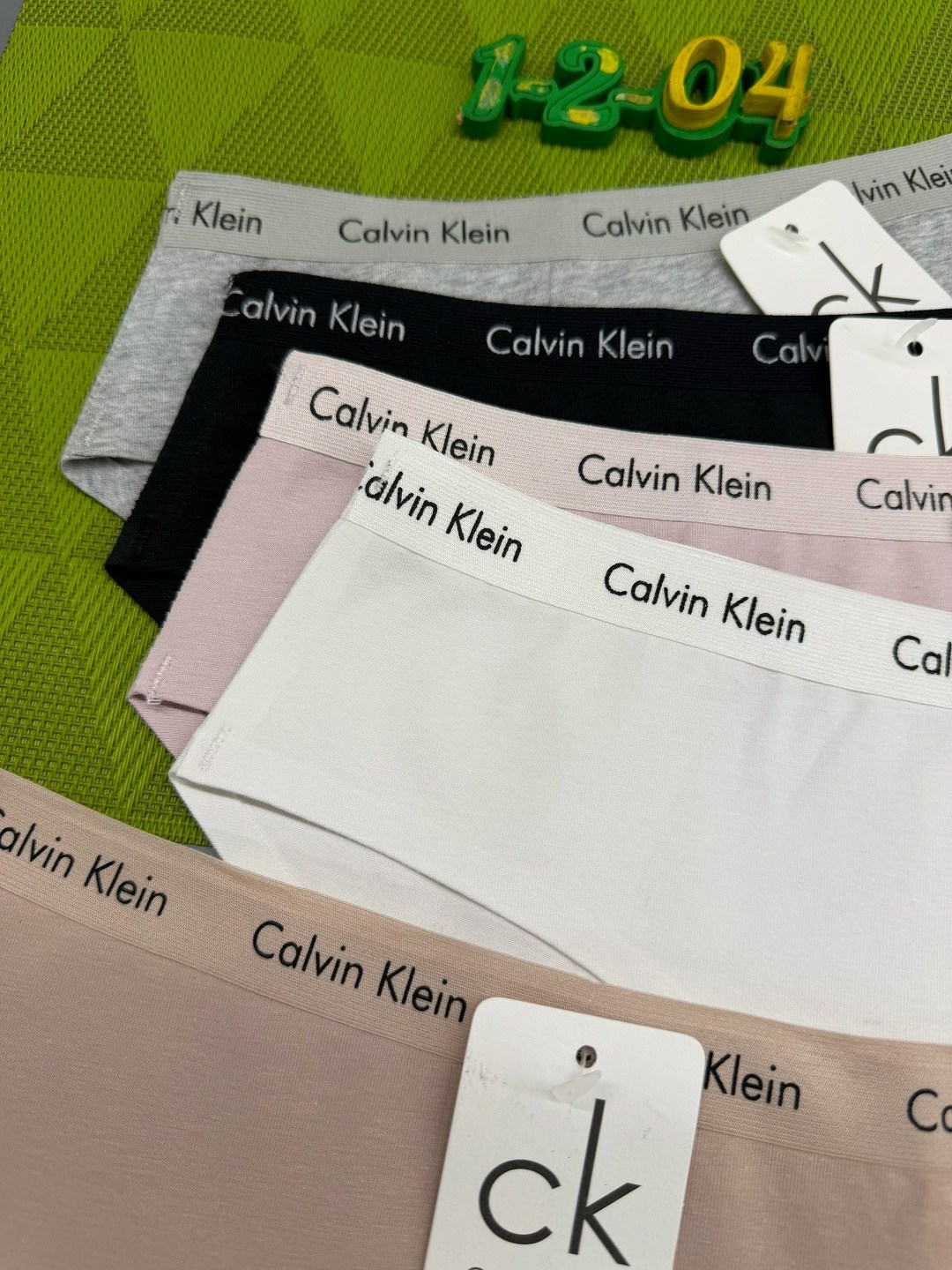 комплект трусов слипы calvin klein базовая 5 шт,комплект трусов слипы calvin klein,комплект трусов слипы calvin klein underwear,трусы женские calvin klein,слипы женские бесшовные трусы