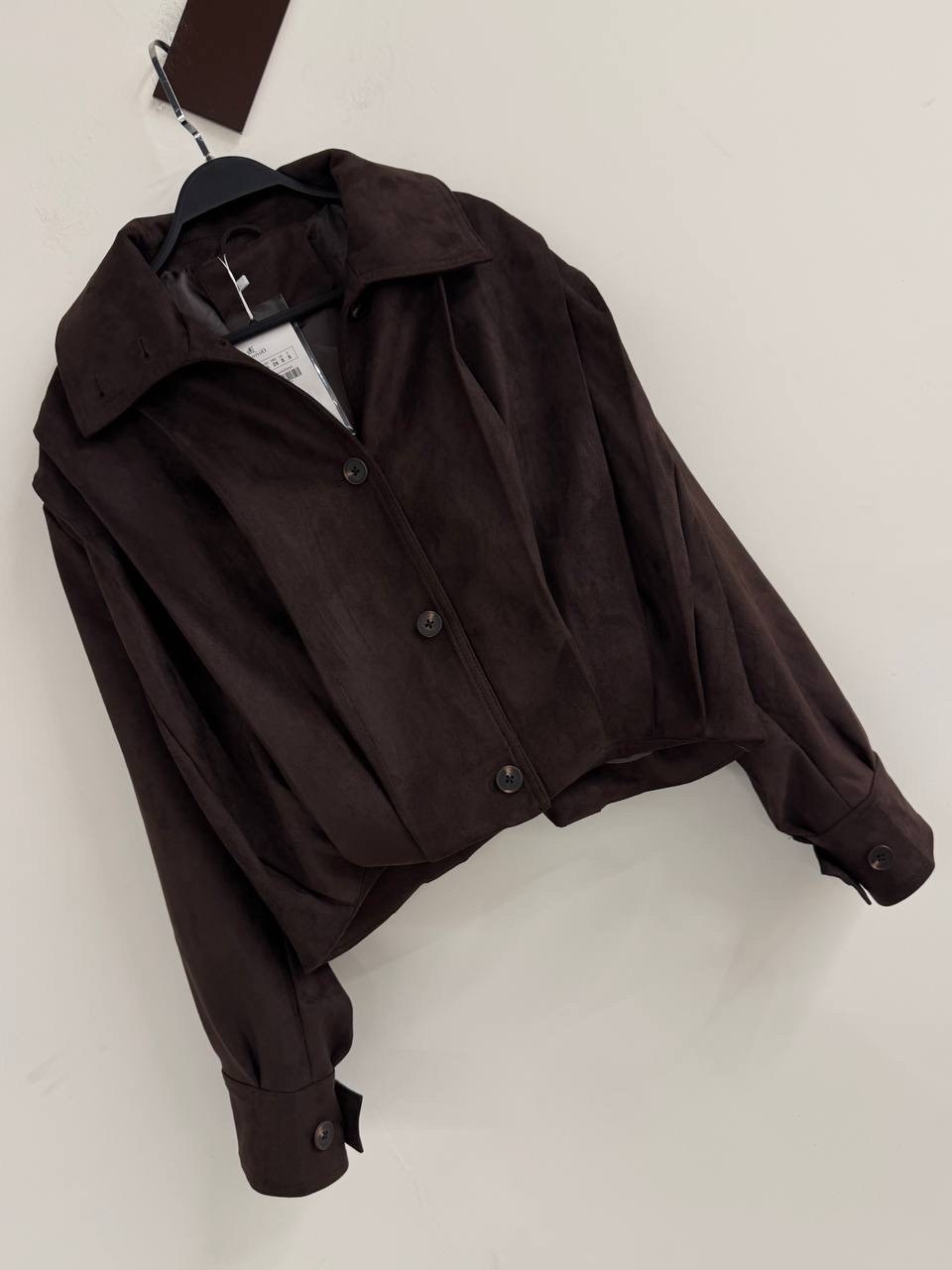 куртка бомбер жакет замшевый укороченный коричневый espiritu,замшевая куртка,женская куртка бомбер из эко замши коричневого цвета,куртка a-a awesome apparel by ksenia avakyan,женская замшевая куртка