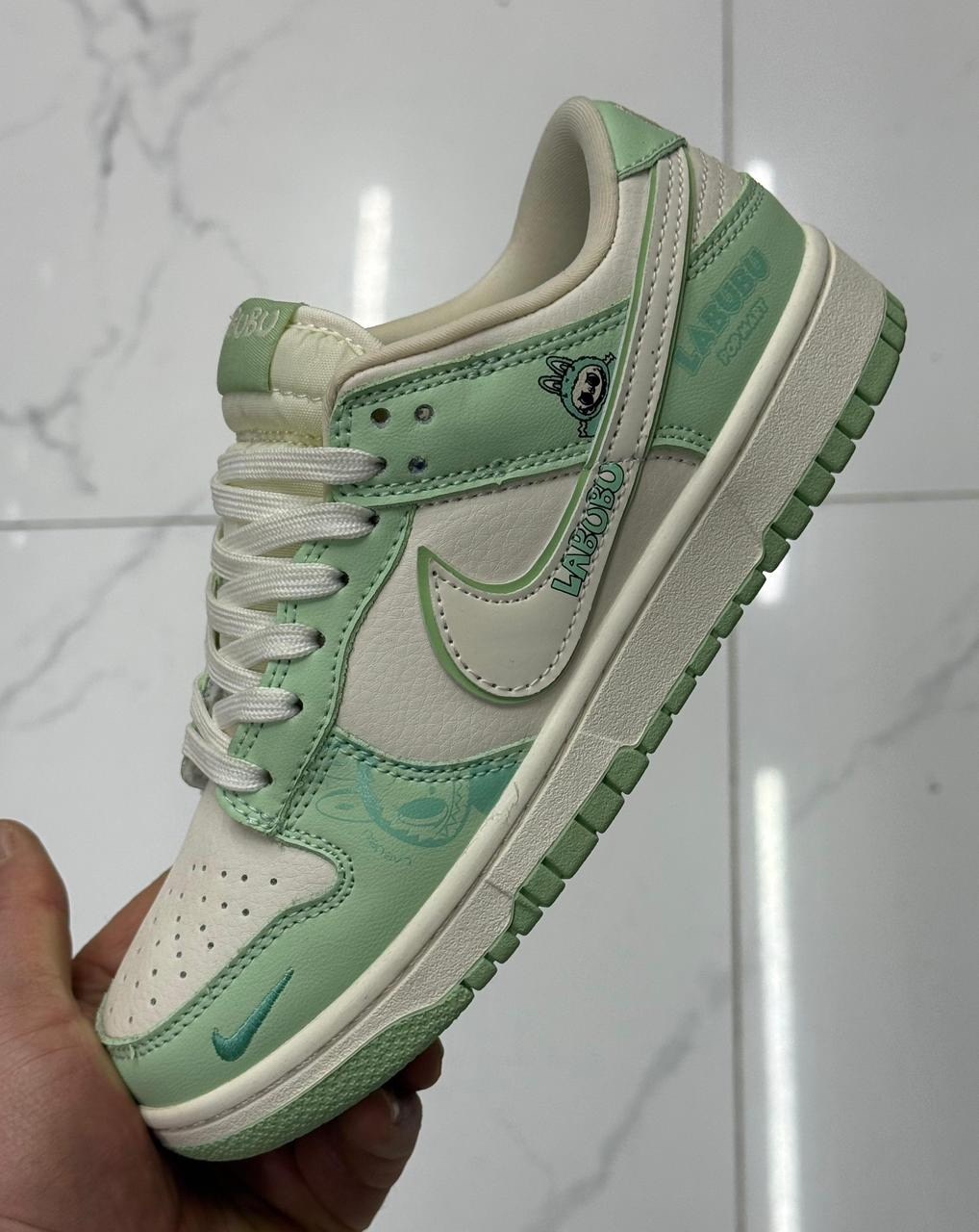 кроссовки,кроссовки nike air jordan 1 low x travis scott x labubu,travis scott x air jordan 1 low sail shy pink,nike air jordan 1 low travis scott,женские кроссовки