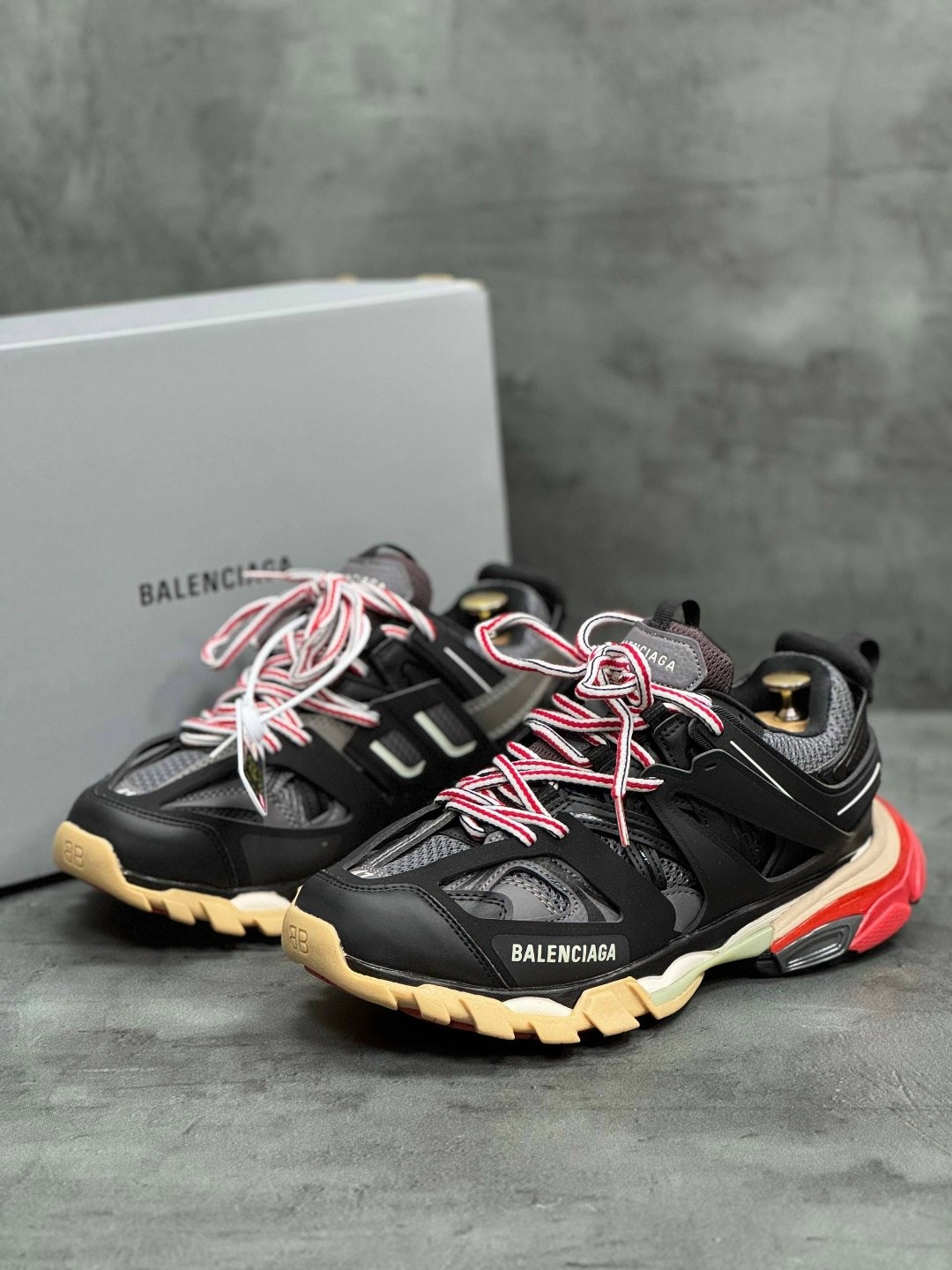 кроссовки balenciaga track trainer black red,кроссовки balenciaga track,кроссовки balenciaga,balenciaga track,balenciaga track sneakers black red