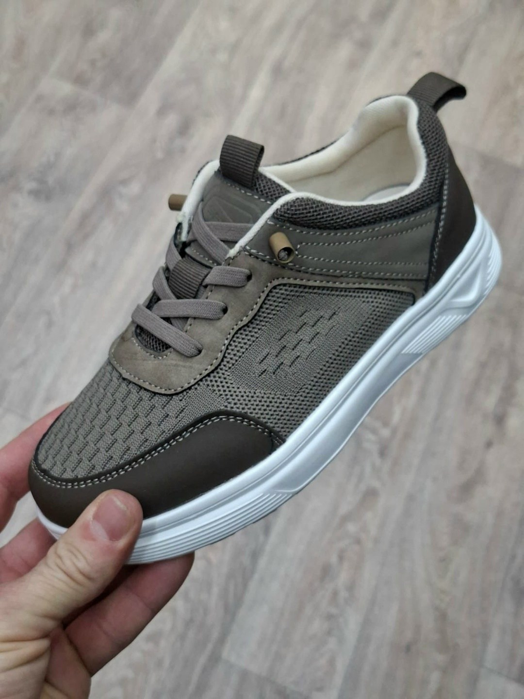 ,кроссовки мальчику,кроссовки повседневные,кроссовки подростковые,спортивная