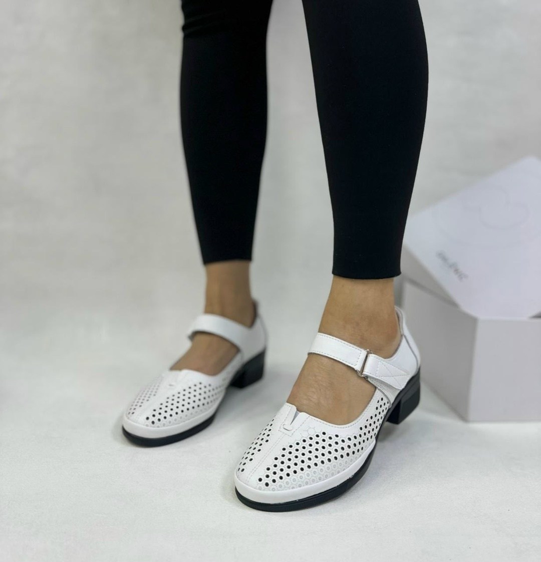 ,слипоны женские,слипоны с перфорацией,слипоны женские натуральная кожа,слипоны женские летние