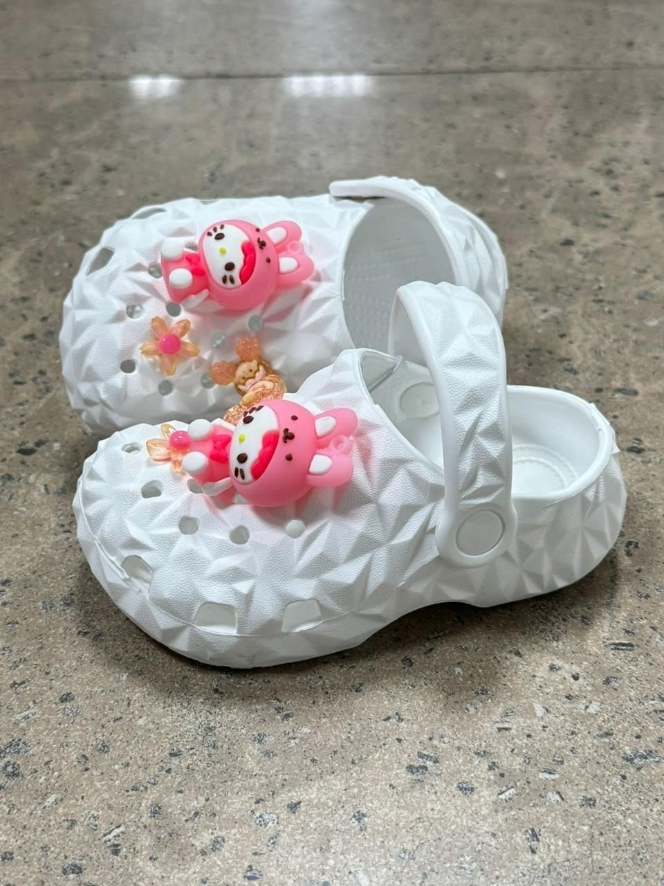 кроксы хеллоу китти,детские тапочки,тапочки для девочек,кроксы с хелло китти,кроксы детские