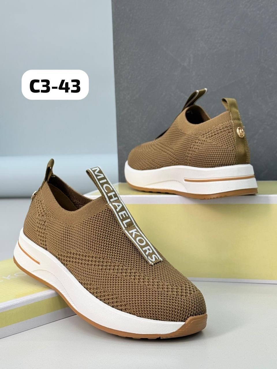 ,женские кроссовки,женские кроссовки летние,кроссы женские,повседневные кроссовки