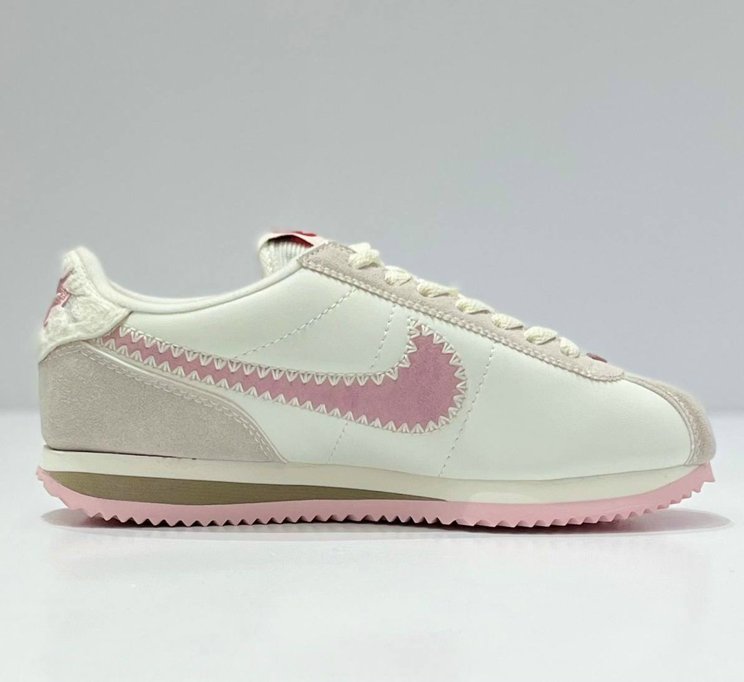 кроссовки nike classic cortez,кроссовки nike cortez женские,кроссовки nike cortez,кроссовки женские nike,женские кроссовки