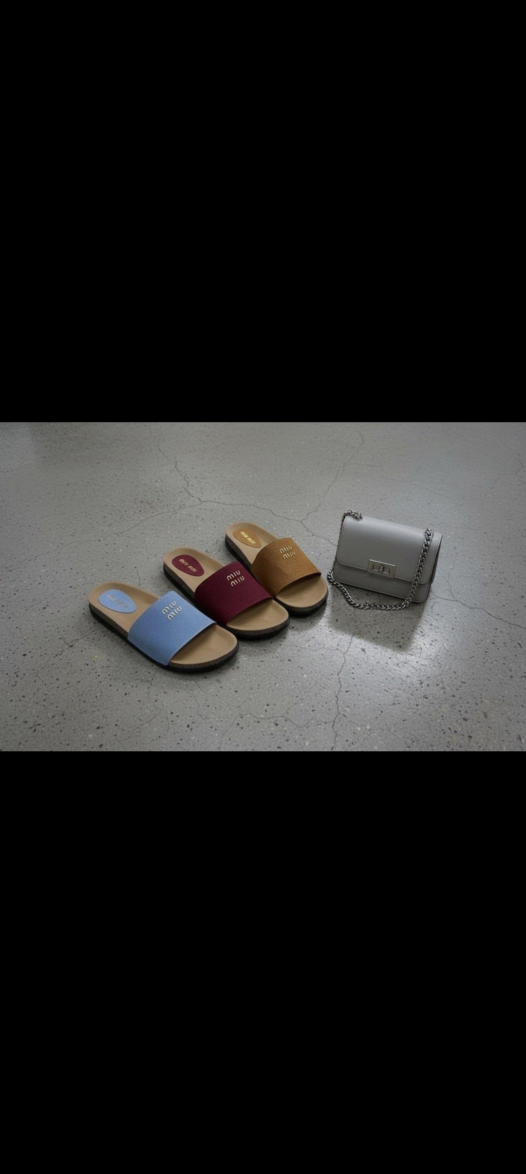 ,шлепанцы женские,женские шлепки,шлепанцы miu miu,шлепки лето