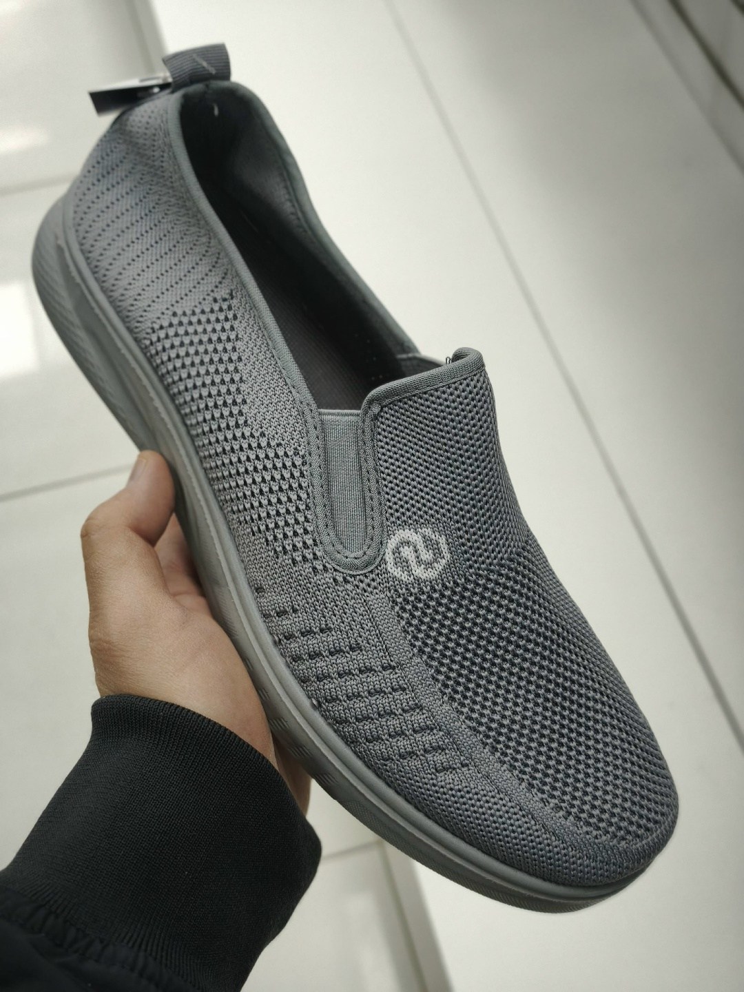 ,спортивная ,повседневная ,повседневные кроссовки,женская