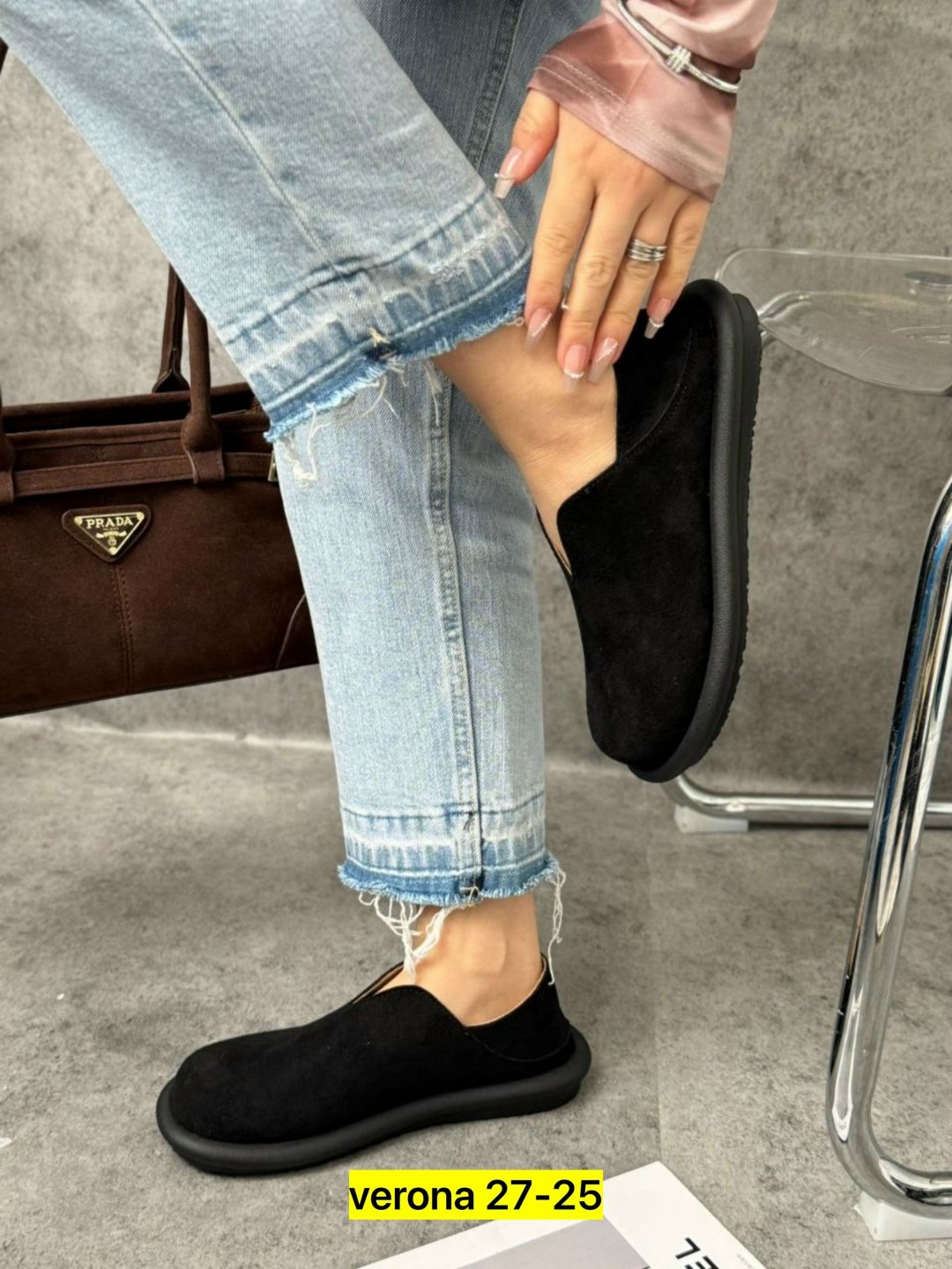 замшевая сумка,женская замшевая сумка,,сумка замшевая prada,женская сумка из замши prada bonnie medium коричневая