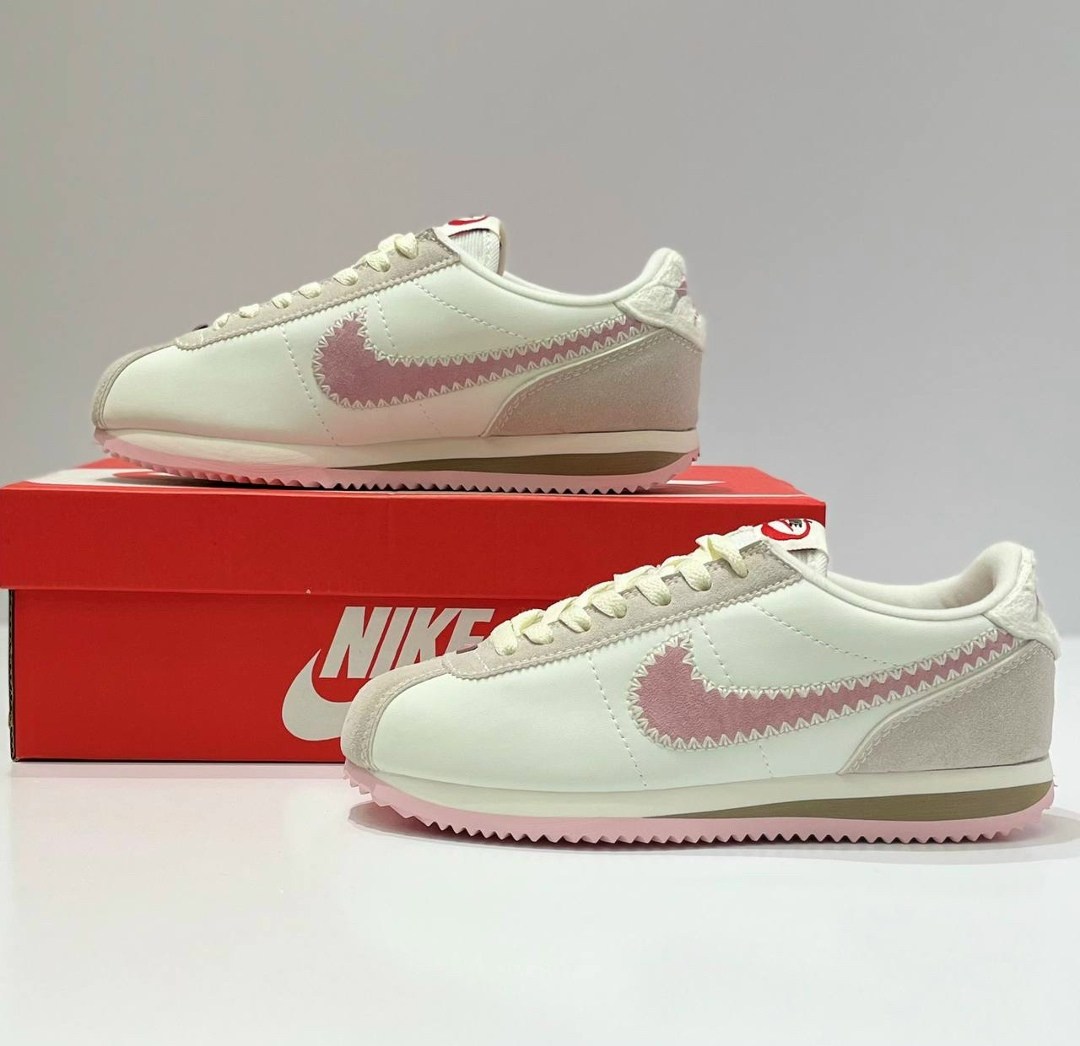 кроссовки nike classic cortez,кроссовки nike cortez женские,кроссовки nike cortez,кроссовки женские nike,женские кроссовки