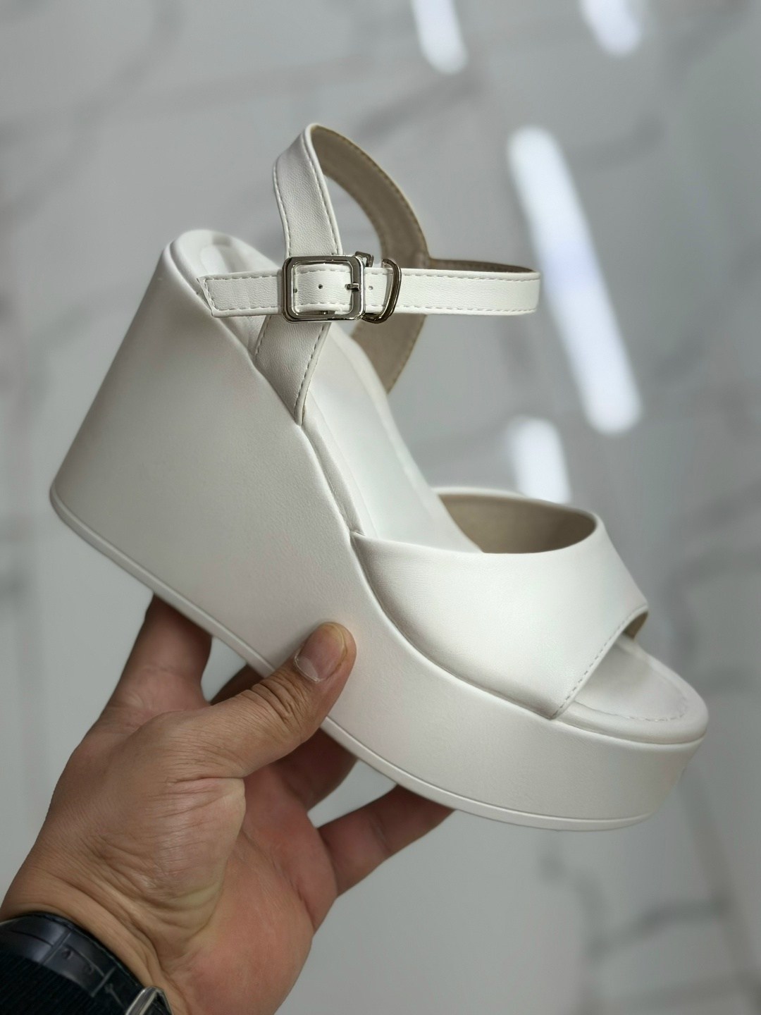 ,босоножки на платформе,стильные босоножки,летние босоножки,женские босоножки