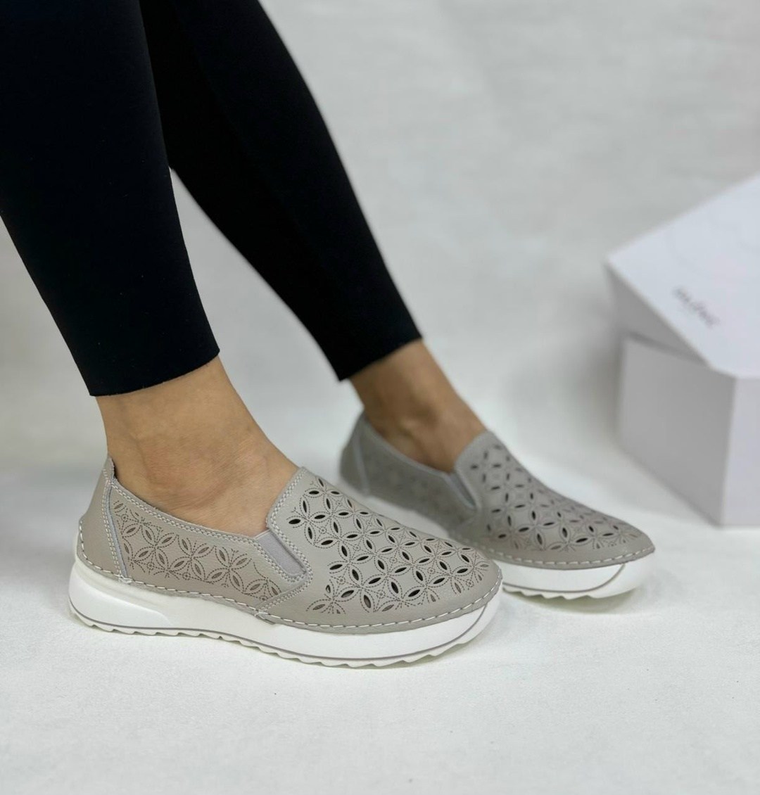 ,слипоны женские,слипоны с перфорацией,слипоны женские натуральная кожа,слипоны женские летние