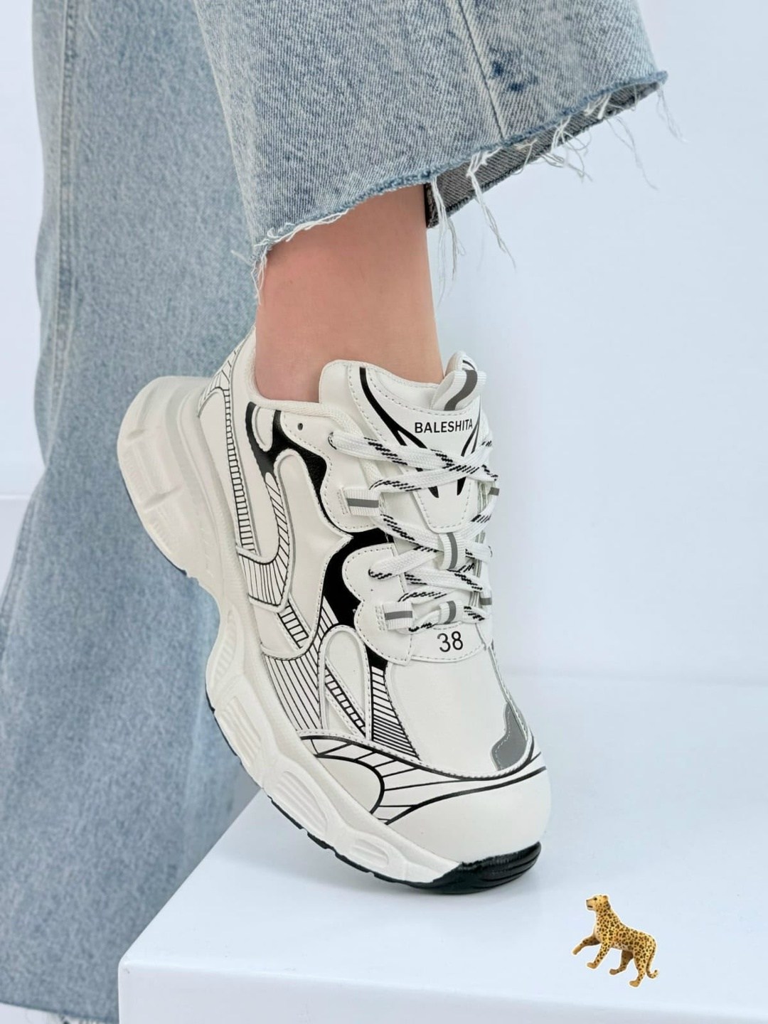 ,женские кроссовки,кроссовки баленсиага женские 2026,кроссовки женские черные,женские массивные кроссовки