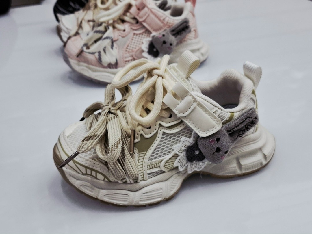 детские кроссовки,кроссовки,повседневные кроссовки,кроссовки модные,спортивная