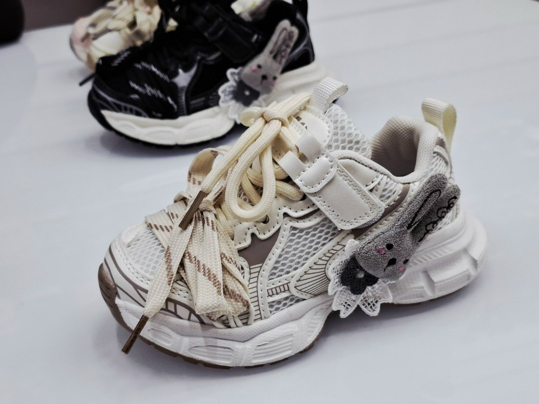 детские кроссовки,кроссовки,повседневные кроссовки,кроссовки модные,спортивная