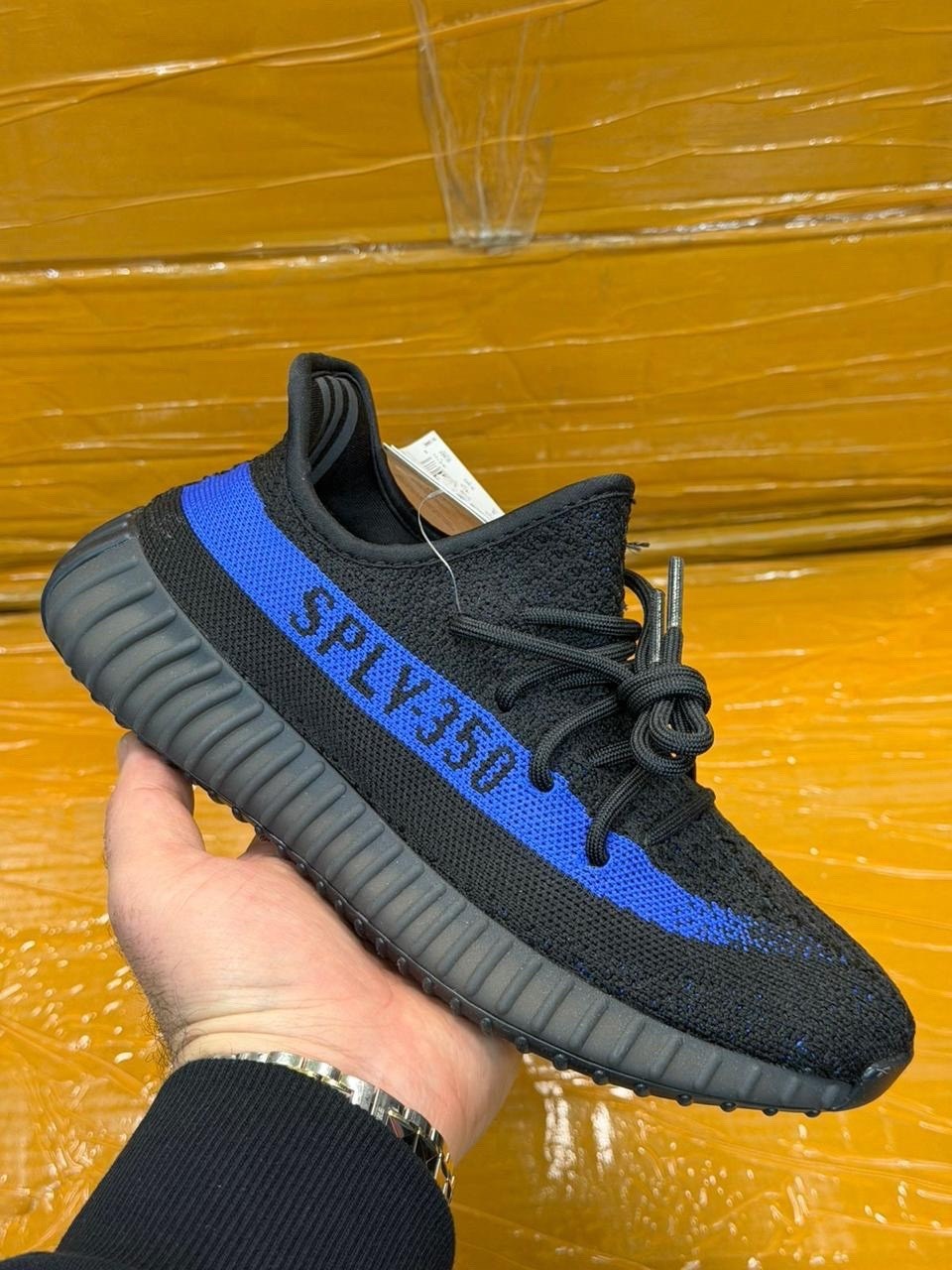 adidas yeezy 350 boost,adidas yeezy boost 350 v 2,adidas yeezy boost 350 v2 fu9007 black,кроссовки yeezy boost 350,adidas yeezy boost