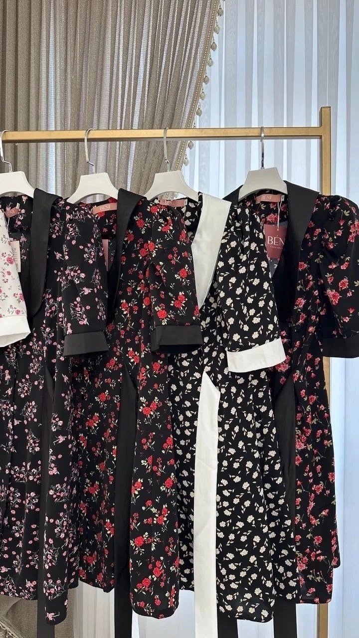 платье летнее с воротником,летнее женское платье,платье идеальное,платье в цветочек с воротником,платье женское