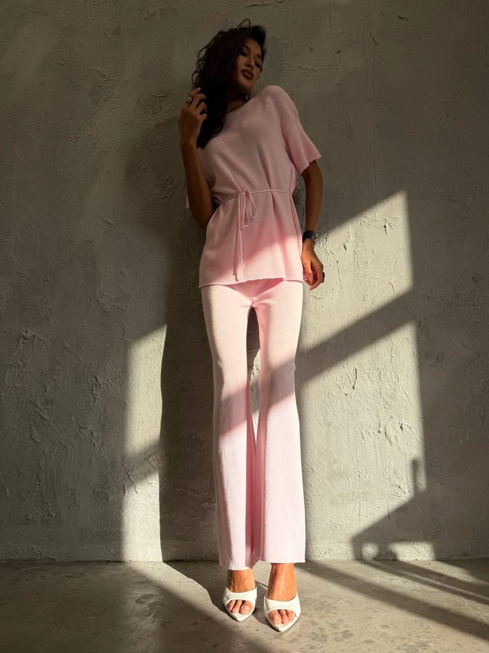 костюм голубой,трикотажные костюмы,костюм с брюками,трикотажные костюмы женские,женские костюмы