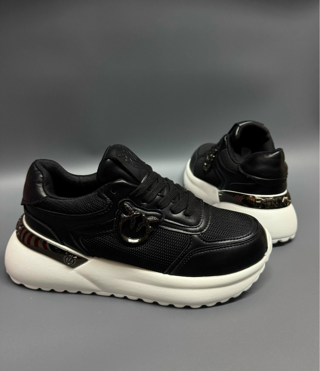 ,кроссовки женскиe,кроссовки кожаные на высокой подошве pinko,черные кроссовки,кроссовки pinko