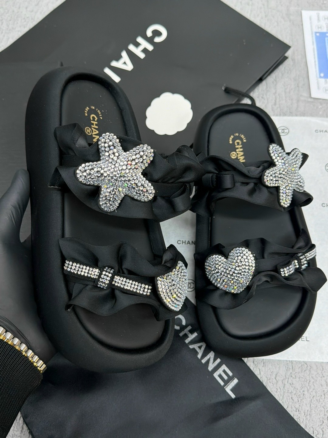 босоножки chanel,шлепанцы chanel,сандалии chanel,шлепки chanel,шлепки шанель