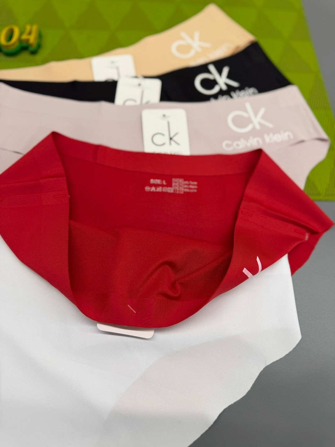 комплект трусов слипы calvin klein underwear,женские трусы calvin klein,комплект трусов слипы calvin klein,комплект трусов слипы calvin klein базовая 5 шт,слипы женские трусы calvin klein