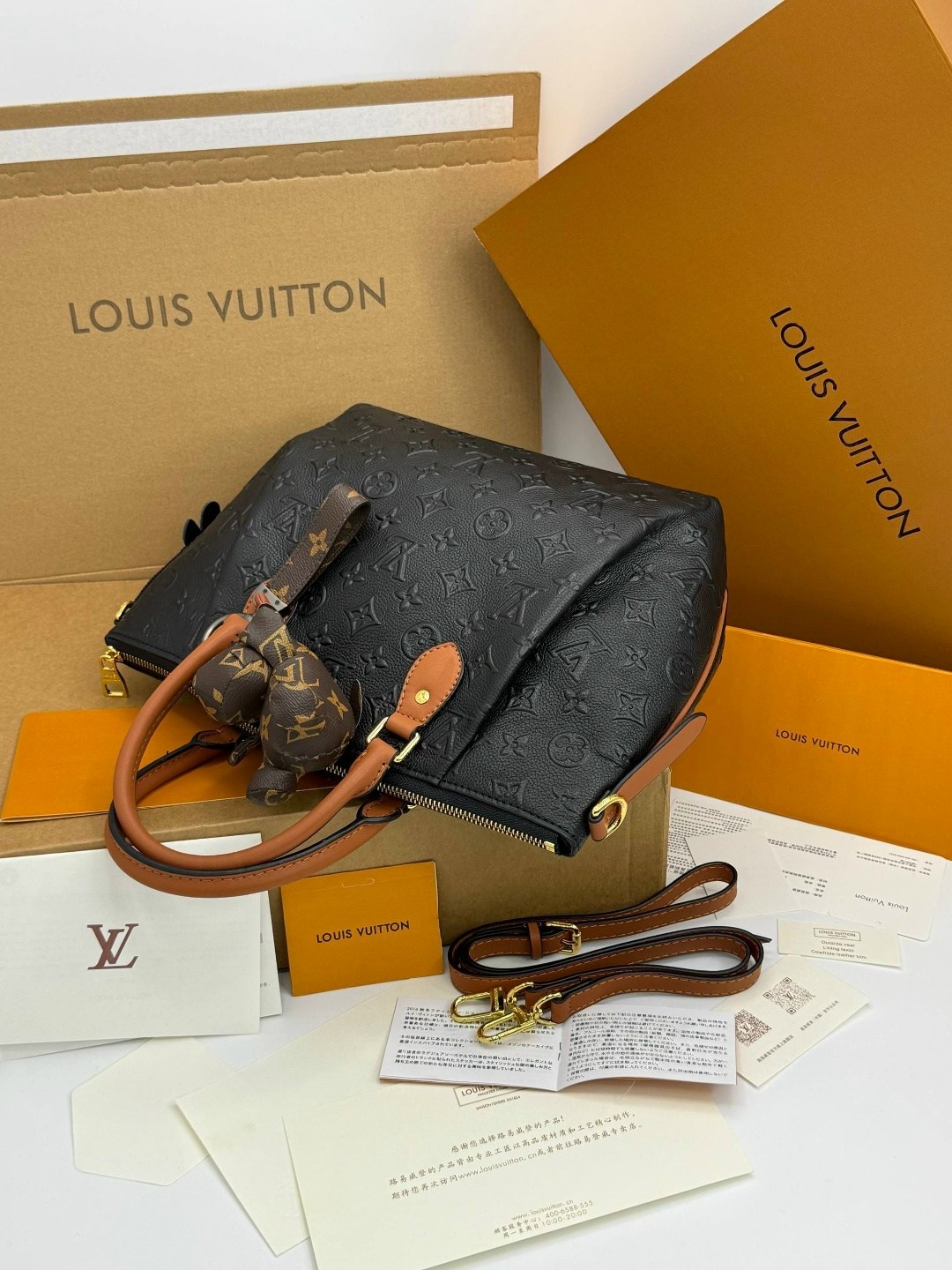 сумка женская louis vuitton,cумка louis vuitton,louis vuitton сумка на плечо,дорожная сумка louis vuitton,louis vuitton сумка тоут