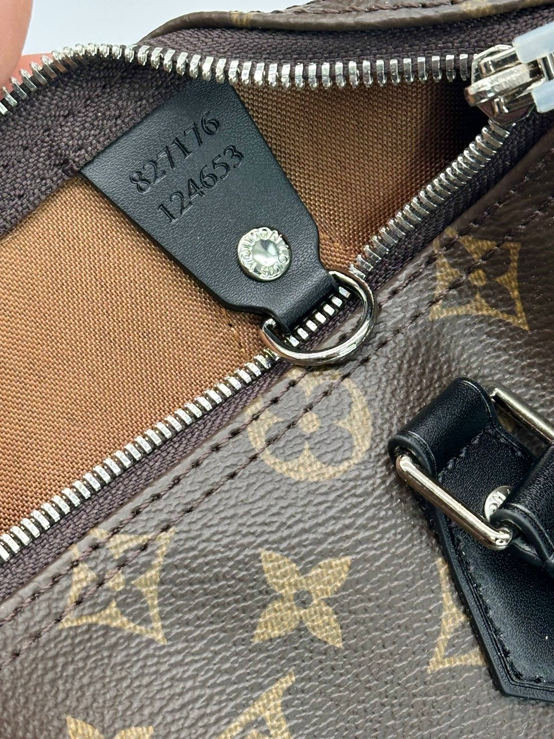 сумка женская louis vuitton,классическая сумка speedy louis vuitton с монограммой,сумка louis vuitton,louis vuitton сумка дорожная,louis vuitton сумка на плечо