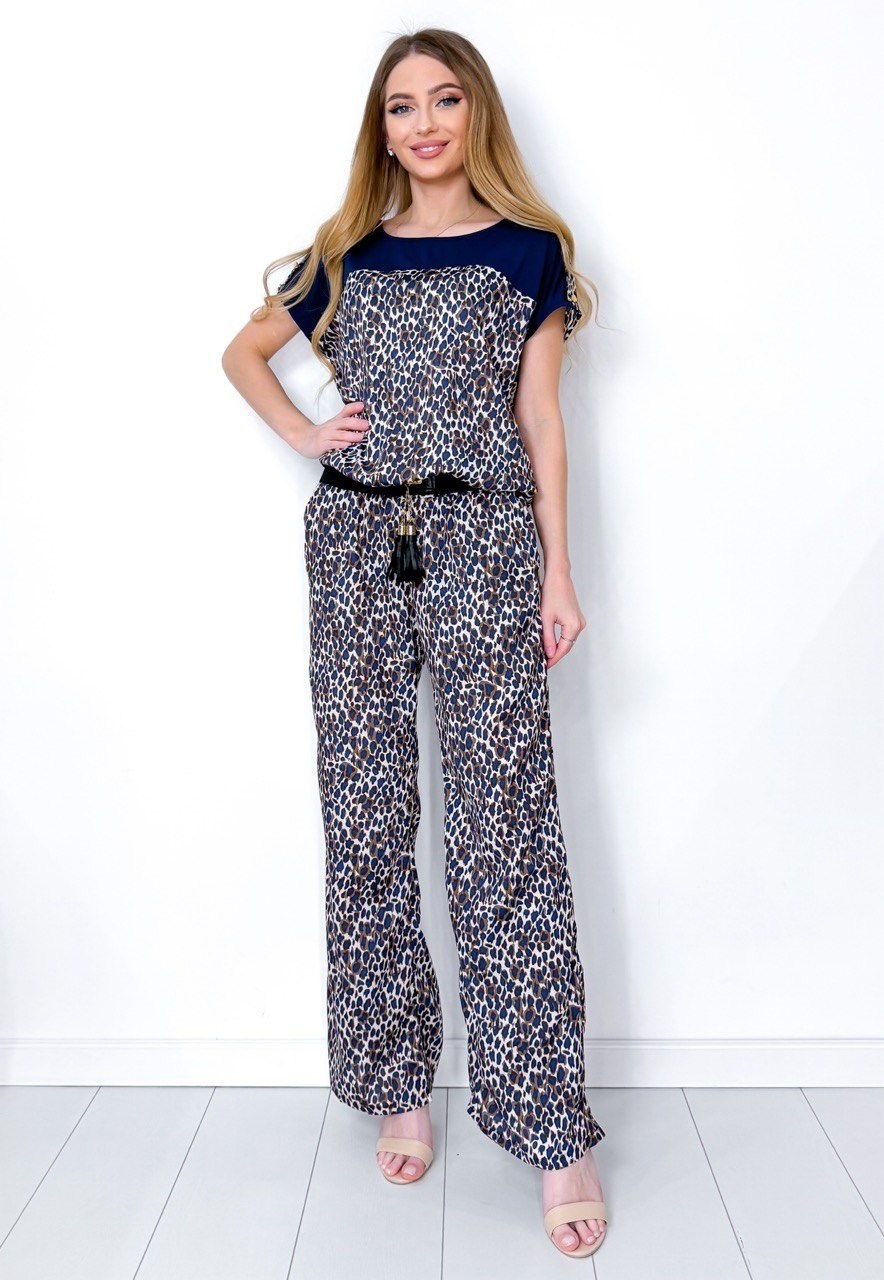 костюм комбинезон,женские костюмы,комбинезон из вискозы,комбинезон,брючный комбинезон