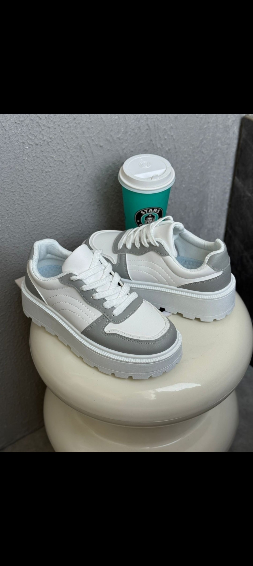 ,женские кроссовки,спортивная ,кроссовки,кроссовки для женщин