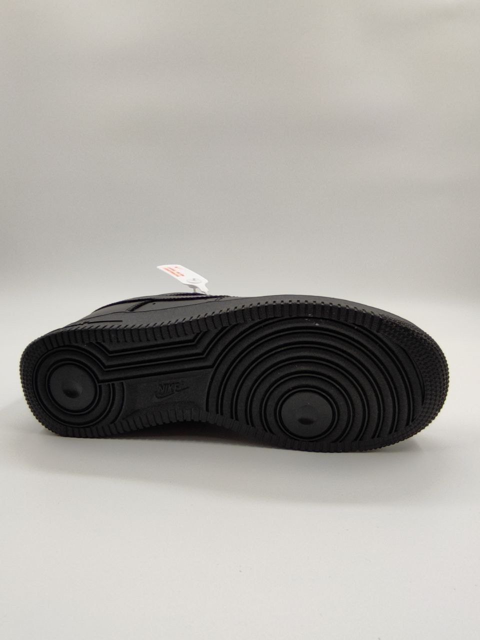 мужские кроссовки nike air force 1,nike air force 1 low black,nike air force 1 black,кроссовки nike air force 1 black,nike air force 1