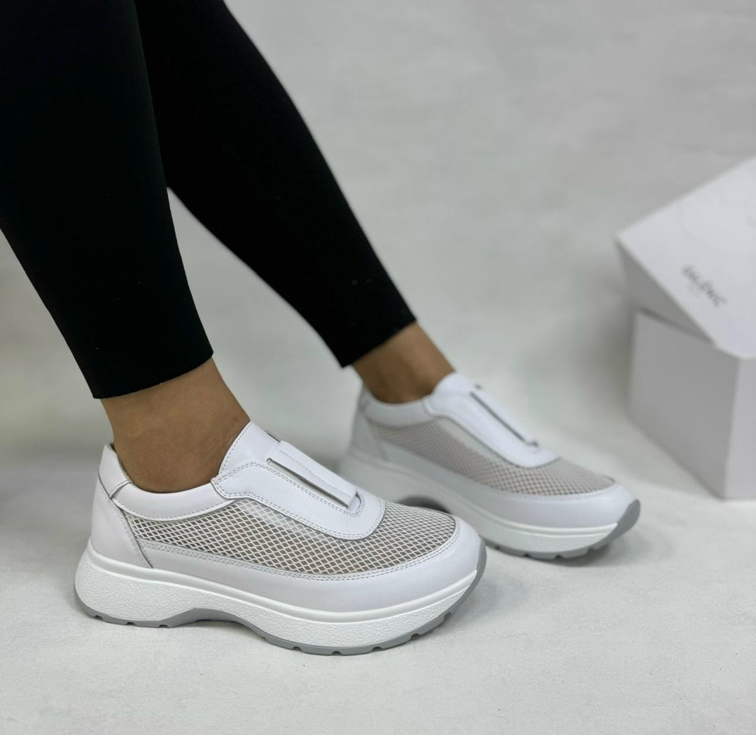 ,слипоны женские,слипоны с перфорацией,слипоны женские натуральная кожа,слипоны женские летние